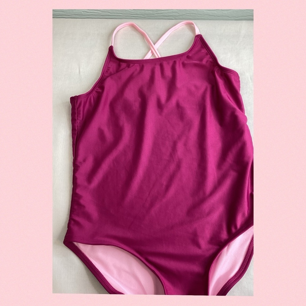 Cat & Jack burgundy, one piece, little girl swimsuit. 9